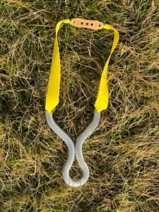 Discover the precision of our Silver Viper Z01 slingshot. Ideal for hunting and target practice, this high-quality slingshot is now available for sale. Enhance your shooting experience today.